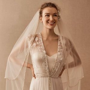 ISO Catherine Deane Lita Veil